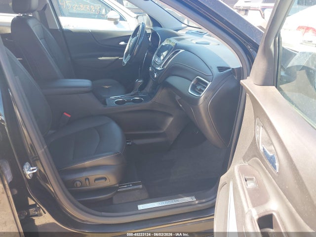 Продажа на аукционе авто 2021 Chevrolet Equinox Awd Premier, vin: 2GNAXXEV3M6144823, номер лота: 45223124