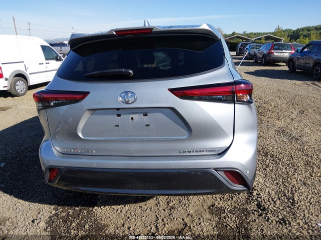 Toyota Highlander Limited 2023 5TDKDRBH3PS041010 Image 16
