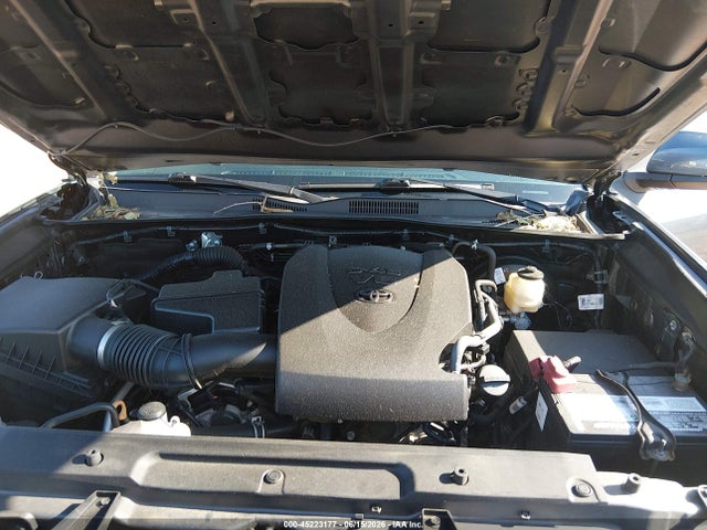 3TMAZ5CN3LM140396 Toyota Tacoma Sr5 V6