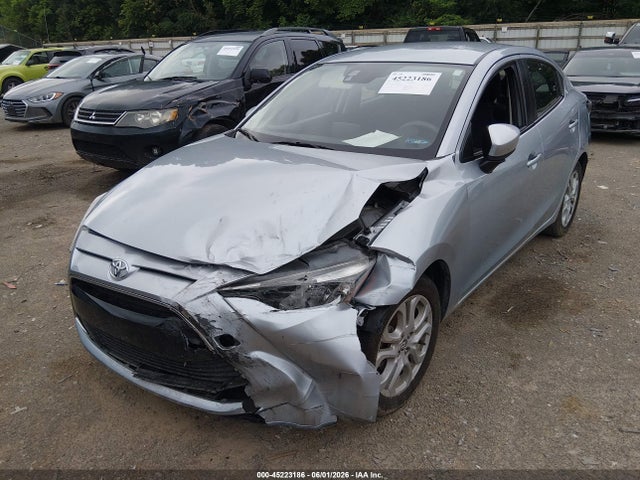 Aukcja sprzedaży 2017 Toyota Yaris Ia, vin: 3MYDLBYVXHY186542, numer aukcji: 45223186
