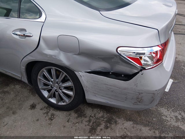 2011 Lexus Es 350 მანქანა იყიდება აუქციონზე, vin: JTHBK1EG0B2466029, აუქციონის ნომერი: 45223201
