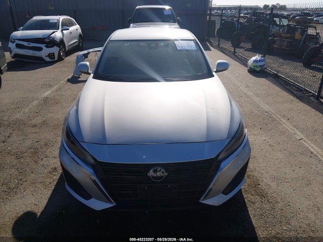 1N4BL4DV7PN396024 Nissan Altima Sv Fwd