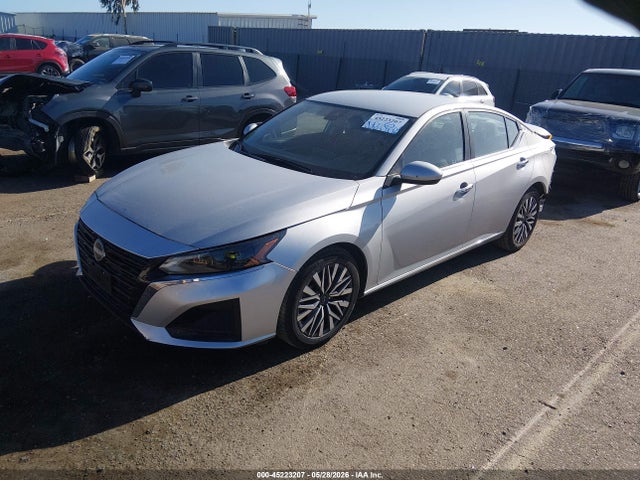 1N4BL4DV7PN396024 Nissan Altima Sv Fwd