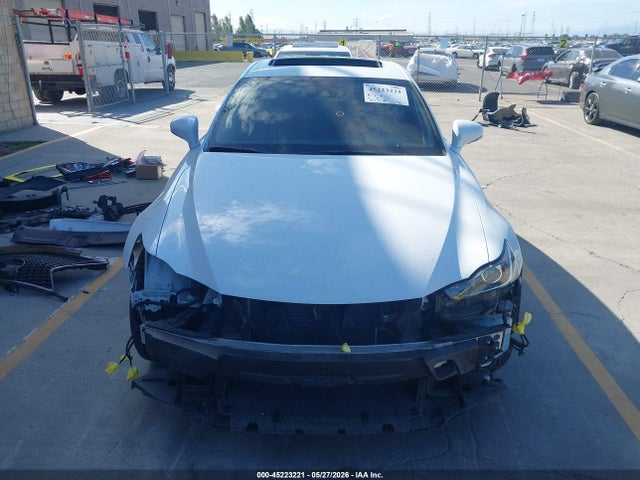 Lexus IS 200T 2017 JTHBA1D2XH5041983 Image 13