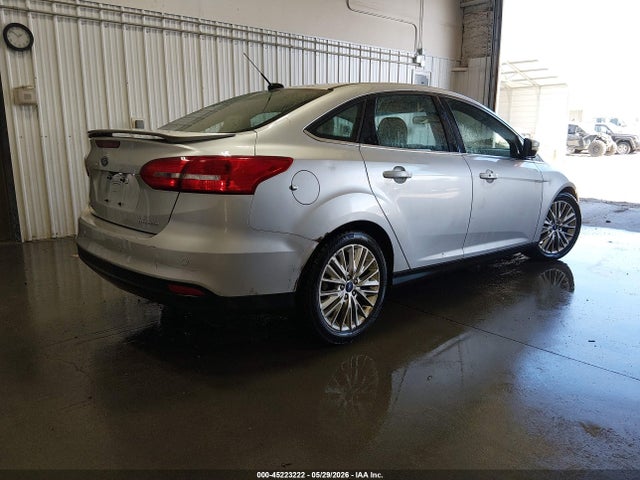 Aukcja sprzedaży 2017 Ford Focus Titanium, vin: 1FADP3J25HL287818, numer aukcji: 45223222