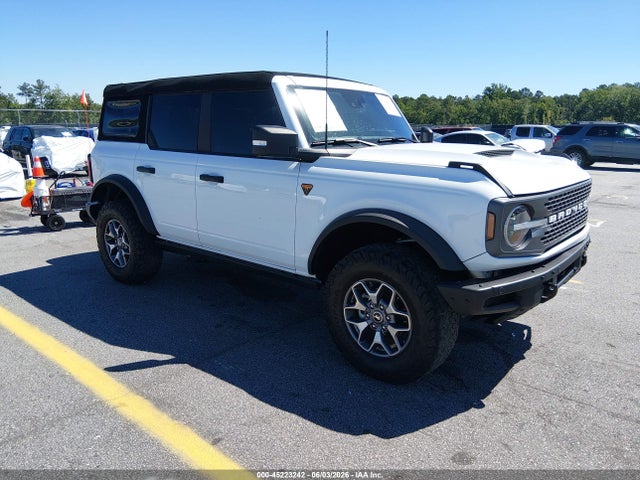 Продаж на аукціоні авто 2023 Ford Bronco Badlands, vin: 1FMEE5DP9PLB30116, номер лоту: 45223242
