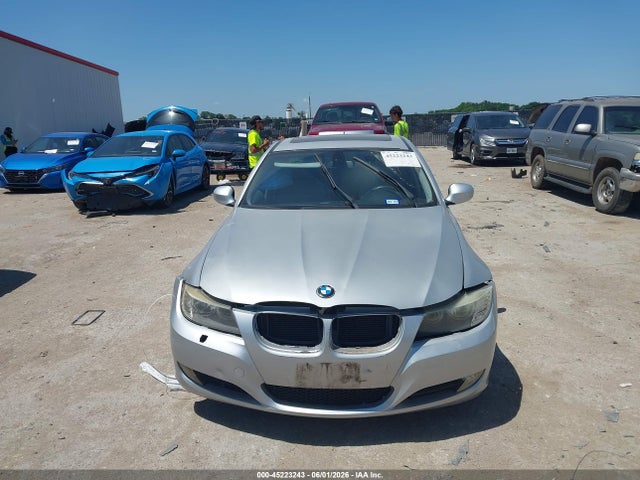 45223243 :رقم المزاد ، WBAPH7G52ANM51515 vin ، 2010 Bmw 328i مزاد بيع