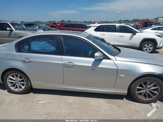 45223243 :رقم المزاد ، WBAPH7G52ANM51515 vin ، 2010 Bmw 328i مزاد بيع