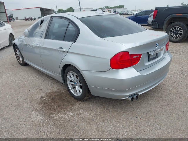 45223243 :رقم المزاد ، WBAPH7G52ANM51515 vin ، 2010 Bmw 328i مزاد بيع