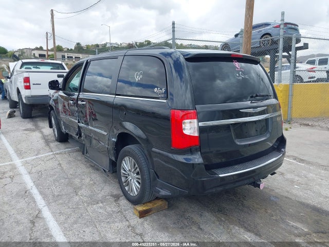 2016 Chrysler Town & Country Touring-l მანქანა იყიდება აუქციონზე, vin: 2C4RC1CG8GR233282, აუქციონის ნომერი: 45223251