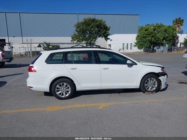 Продажа на аукционе авто 2015 Volkswagen Golf Sportwagen Tsi S 4-door, vin: 3VWC17AU0FM504121, номер лота: 45223276