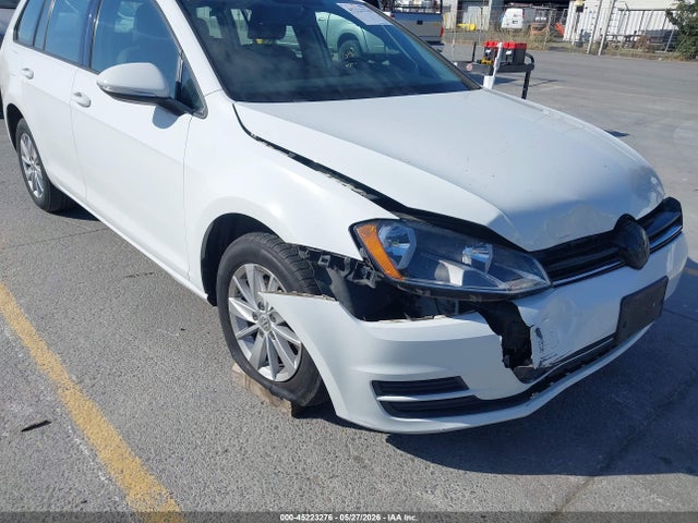Продажа на аукционе авто 2015 Volkswagen Golf Sportwagen Tsi S 4-door, vin: 3VWC17AU0FM504121, номер лота: 45223276