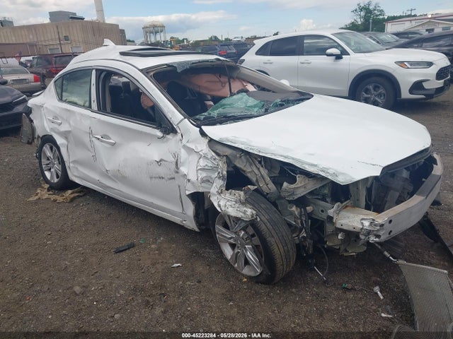 45223284 :رقم المزاد ، 19VDE1F35DE020664 vin ، 2013 Acura Ilx 2.0l مزاد بيع