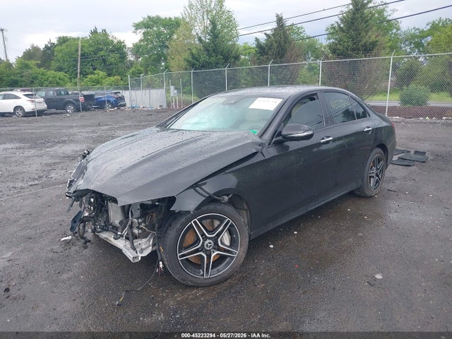 45223294 :رقم المزاد ، W1KZF8EB4MA905572 vin ، 2021 Mercedes-benz E 350 4matic مزاد بيع
