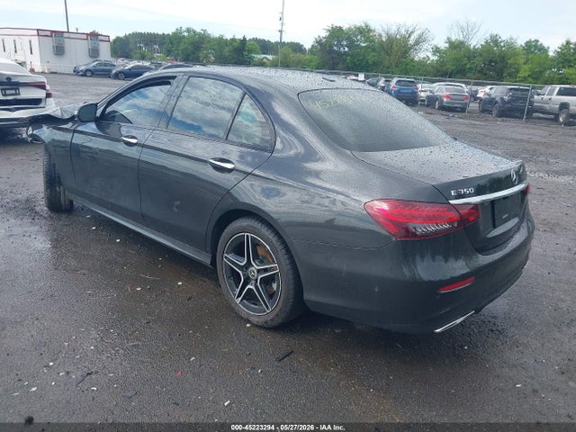 45223294 :رقم المزاد ، W1KZF8EB4MA905572 vin ، 2021 Mercedes-benz E 350 4matic مزاد بيع