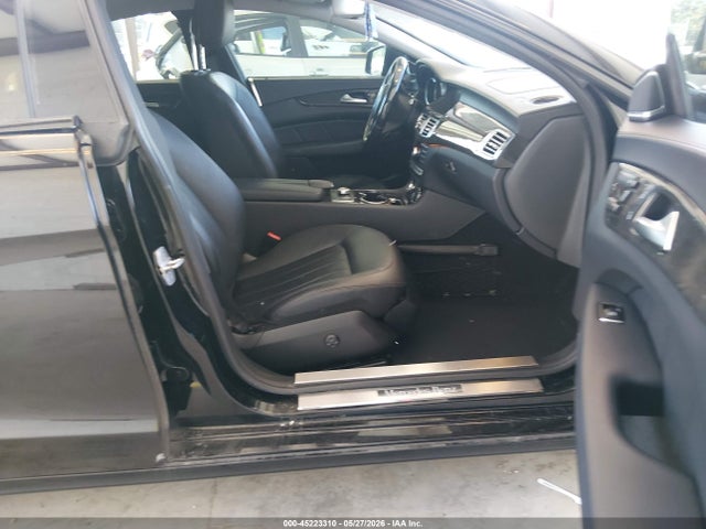 Продажа на аукционе авто 2013 Mercedes-benz Cls 550, vin: WDDLJ7DB9DA079284, номер лота: 45223310