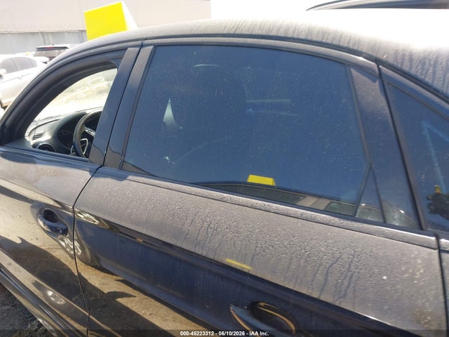 Aukcja sprzedaży 2016 Audi A3 1.8t Premium, vin: WAUA7GFF7G1113112, numer aukcji: 45223312