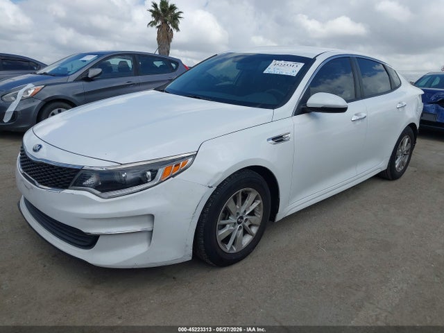 KIA Optima Lx 2016 5XXGT4L30GG047430 Image 2