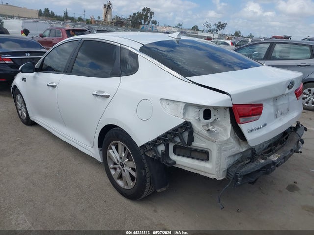 KIA Optima Lx 2016 5XXGT4L30GG047430 Image 3