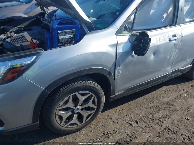 Продаж на аукціоні авто 2019 Subaru Forester Premium, vin: JF2SKAGCXKH417513, номер лоту: 45223317
