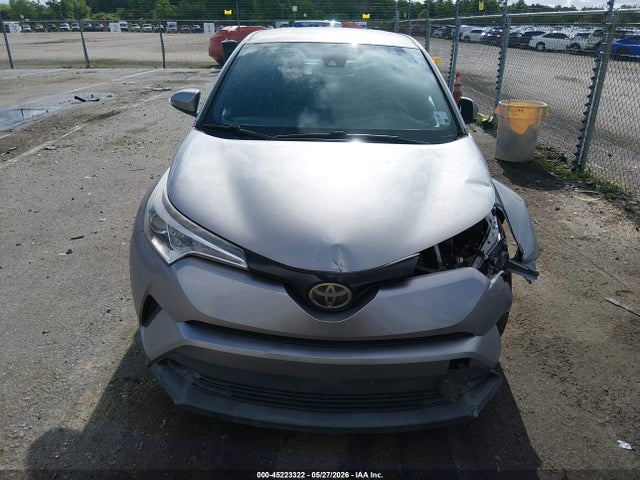 NMTKHMBX2JR032514 Toyota C-HR XLE