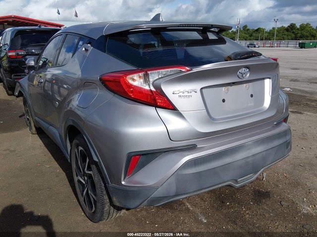 NMTKHMBX2JR032514 Toyota C-HR XLE