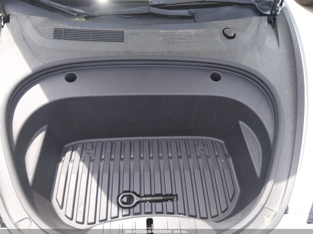 45223352 :رقم المزاد ، 5YJ3E1EB9NF123996 vin ، 2022 Tesla Model 3 Long Range Dual Motor All-wheel Drive مزاد بيع