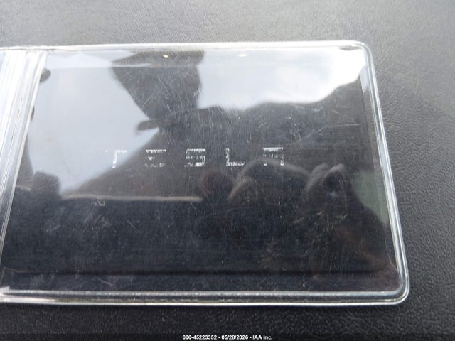 45223352 :رقم المزاد ، 5YJ3E1EB9NF123996 vin ، 2022 Tesla Model 3 Long Range Dual Motor All-wheel Drive مزاد بيع