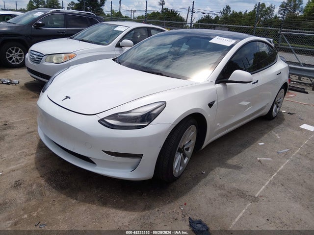 45223352 :رقم المزاد ، 5YJ3E1EB9NF123996 vin ، 2022 Tesla Model 3 Long Range Dual Motor All-wheel Drive مزاد بيع