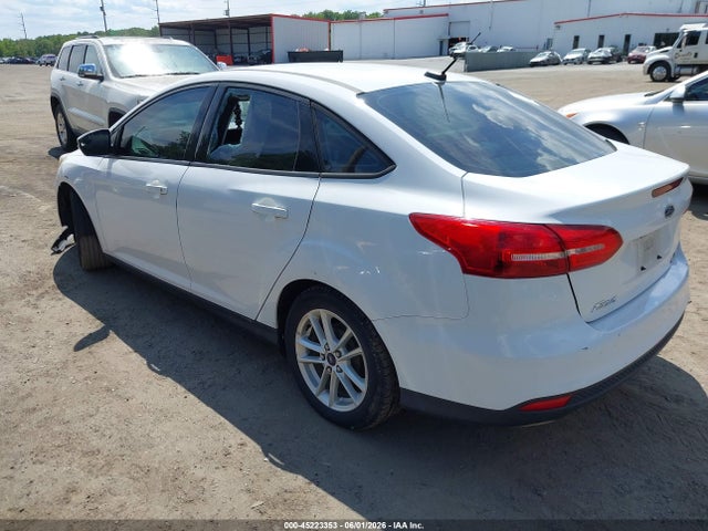 Продаж на аукціоні авто 2015 Ford Focus Se, vin: 1FADP3F2XFL376046, номер лоту: 45223353
