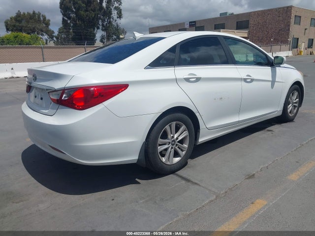 Продаж на аукціоні авто 2012 Hyundai Sonata Gls, vin: 5NPEB4AC3CH385240, номер лоту: 45223368