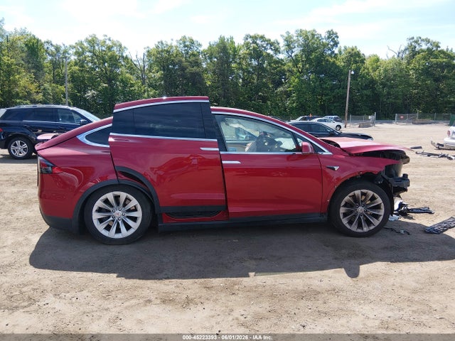 Auction sale of the 2018 Tesla Model X, vin: 5YJXCAE29JF116046, lot number: 45223393