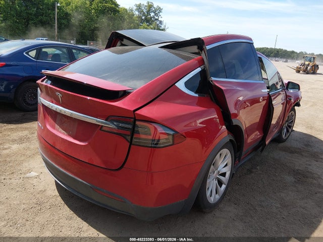Auction sale of the 2018 Tesla Model X, vin: 5YJXCAE29JF116046, lot number: 45223393