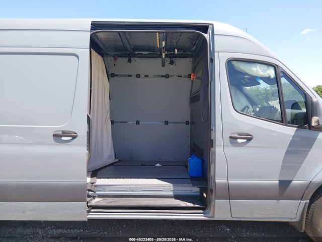 Продаж на аукціоні авто 2023 Mercedes-benz Sprinter 2500 High Roof 4-cyl Diesel Ho, vin: W1Y4NCHY7PT154904, номер лоту: 45223405