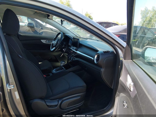 2022 Kia Forte Lxs მანქანა იყიდება აუქციონზე, vin: 3KPF24AD1NE454642, აუქციონის ნომერი: 45223413