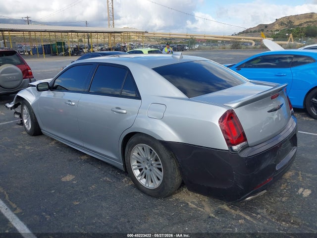 2C3CCABT7PH573280 Chrysler 300 300s