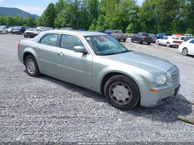 45223427 :رقم المزاد ، 2C3AA53G35H131034 vin ، 2005 Chrysler 300 Touring مزاد بيع