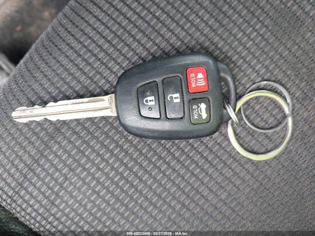 2018 Toyota Corolla Se მანქანა იყიდება აუქციონზე, vin: 5YFBURHE3JP748461, აუქციონის ნომერი: 45223486