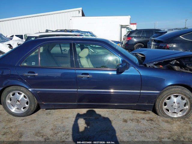 45223488 :رقم المزاد ، WDBHA23G7WA635772 vin ، 1998 Mercedes-benz C 230 مزاد بيع