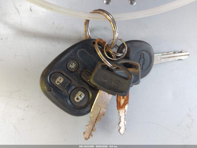Продаж на аукціоні авто 2002 Chevrolet Silverado 1500, vin: 1GCEK14V32Z209226, номер лоту: 45223499