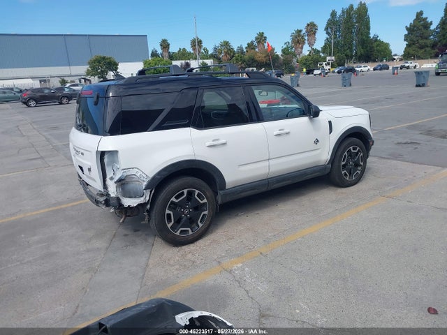 Ford Bronco Sport Outer Banks 2021 3FMCR9C69MRB21389 Image 4
