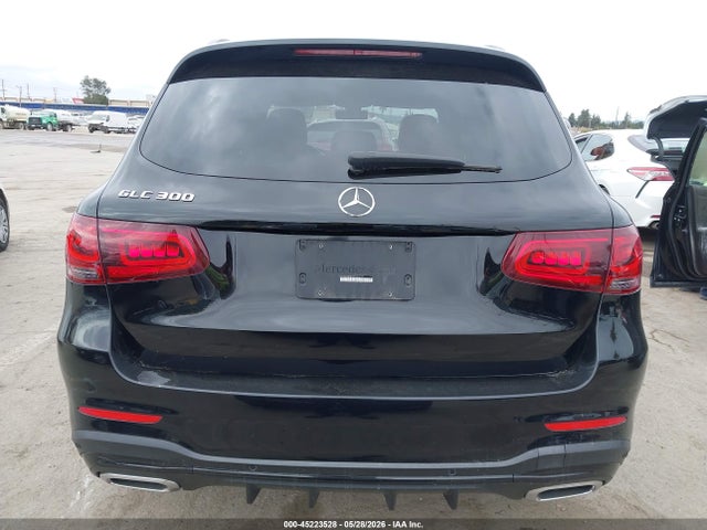 W1N0G8DB3MV263011 Mercedes-Benz Glc 300 Suv
