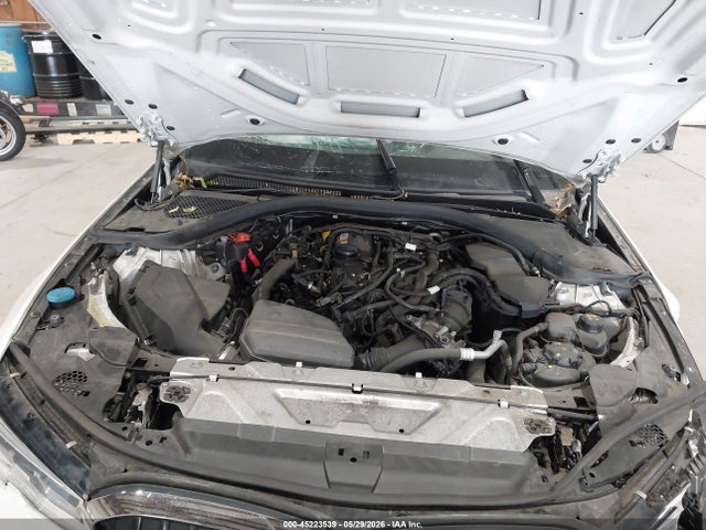 45223539 :رقم المزاد ، 3MW5R7J09L8B20731 vin ، 2020 Bmw 330i Xdrive مزاد بيع