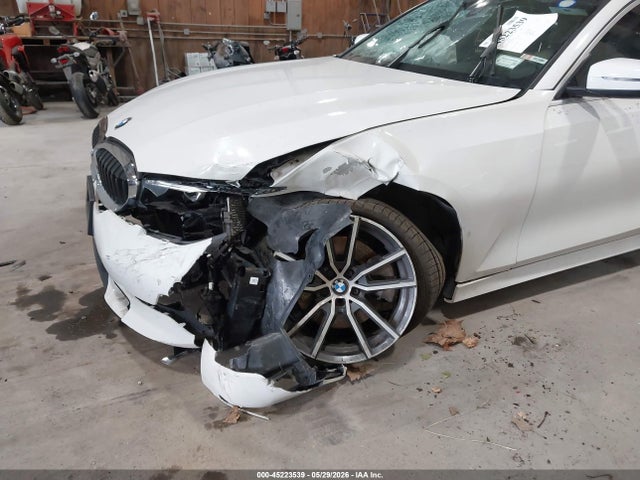 45223539 :رقم المزاد ، 3MW5R7J09L8B20731 vin ، 2020 Bmw 330i Xdrive مزاد بيع