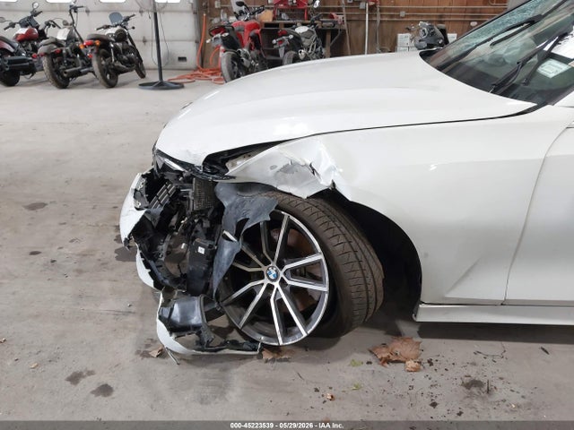45223539 :رقم المزاد ، 3MW5R7J09L8B20731 vin ، 2020 Bmw 330i Xdrive مزاد بيع