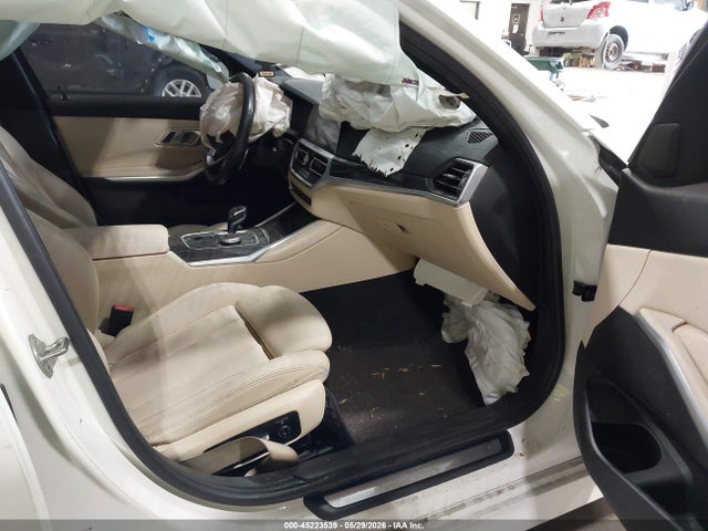 45223539 :رقم المزاد ، 3MW5R7J09L8B20731 vin ، 2020 Bmw 330i Xdrive مزاد بيع