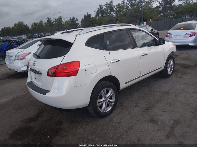 Nissan Rogue Select S 2015 JN8AS5MT3FW671656 Image 4
