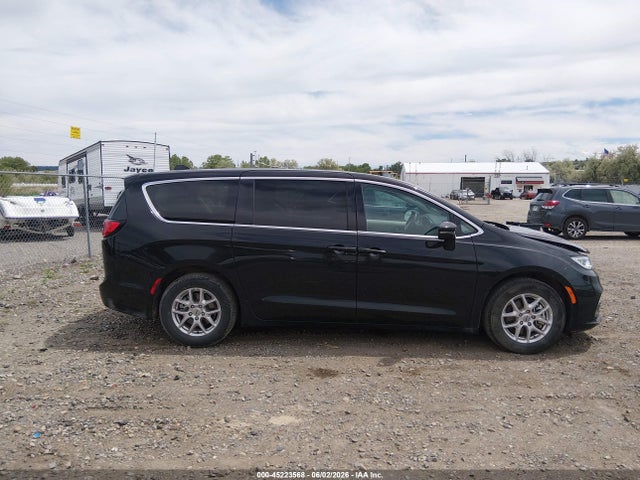 Продажа на аукционе авто 2024 Chrysler Pacifica Touring L, vin: 2C4RC1BG9RR136208, номер лота: 45223568