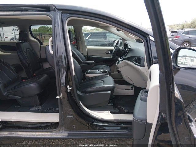 Продажа на аукционе авто 2024 Chrysler Pacifica Touring L, vin: 2C4RC1BG9RR136208, номер лота: 45223568