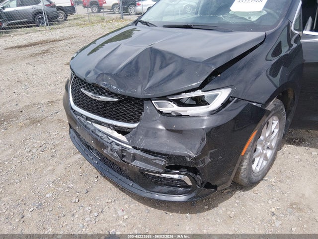 Продажа на аукционе авто 2024 Chrysler Pacifica Touring L, vin: 2C4RC1BG9RR136208, номер лота: 45223568